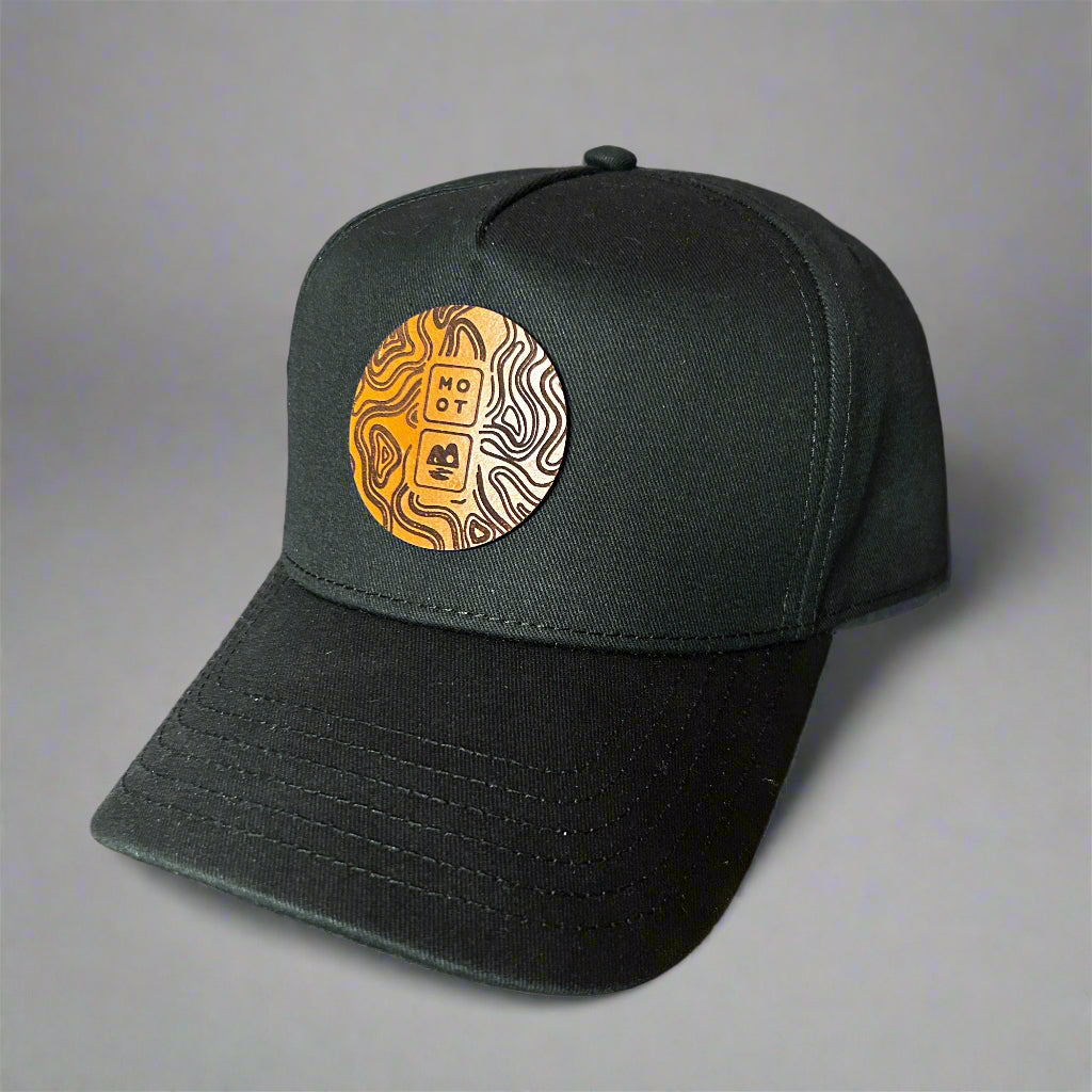 Moot Brewery & Taproom Logo Snapback Cap – black adjustable hat